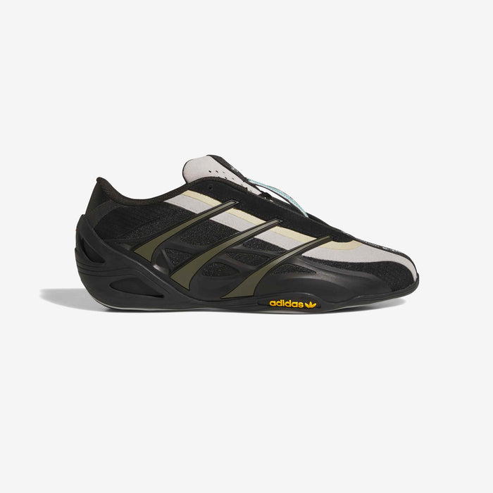 Adiracer GT x Bad Bunny