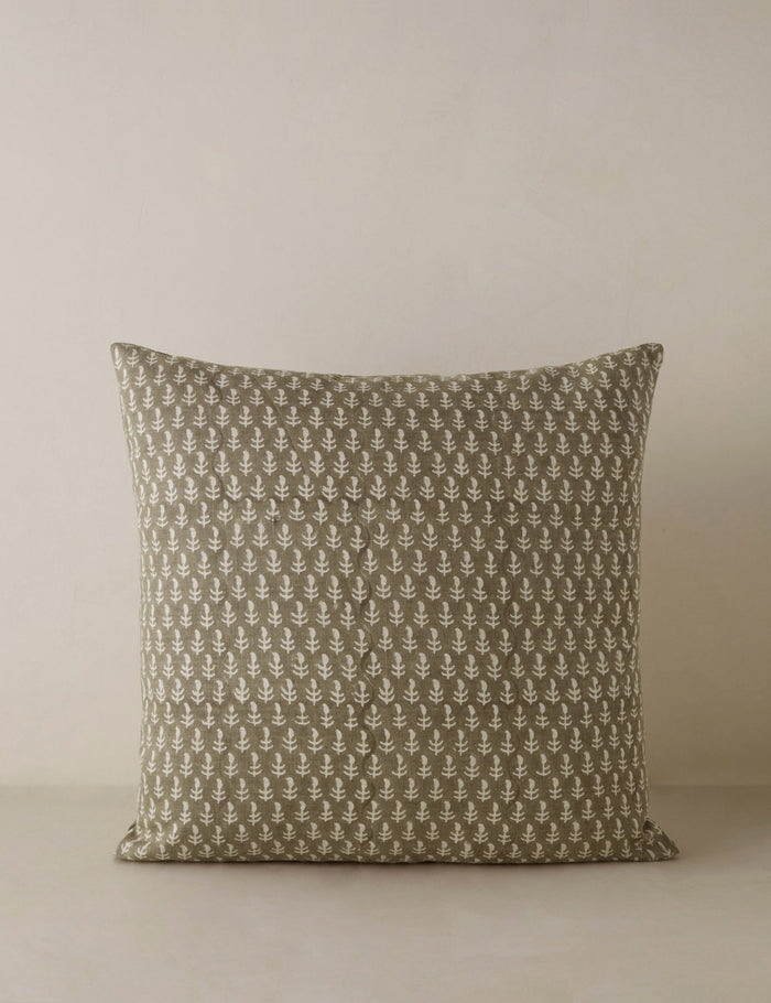 #color:taupe #style::square