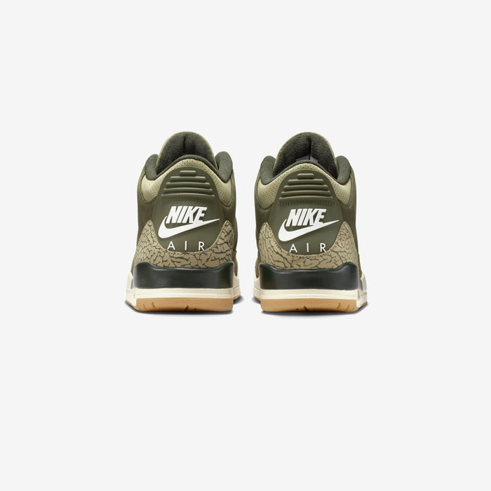 Air Jordan 3 Retro