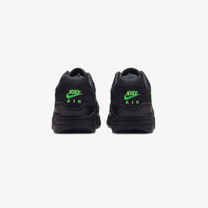 Air Max 1 Essential