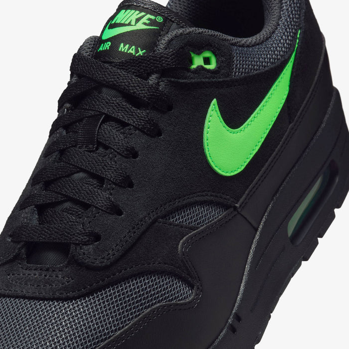 Air Max 1 Essential