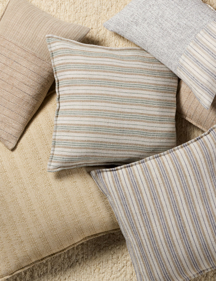 #insert::down #insert::polyester