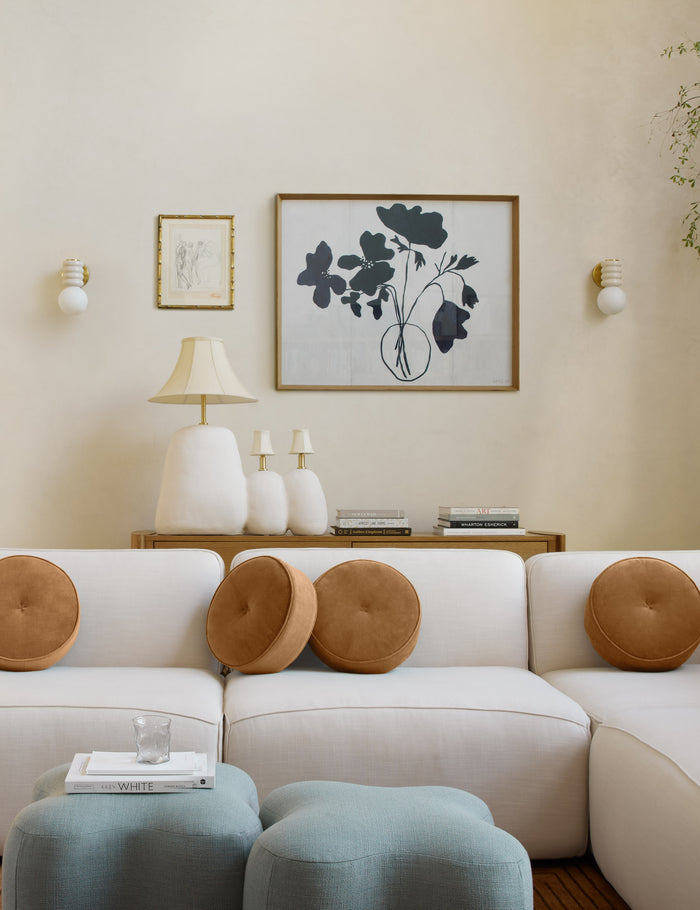 #color::ivory #size::1-light