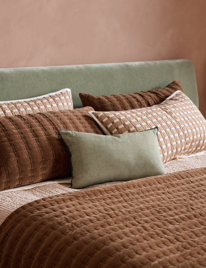 #color::sage-and-denim #style::lumbar