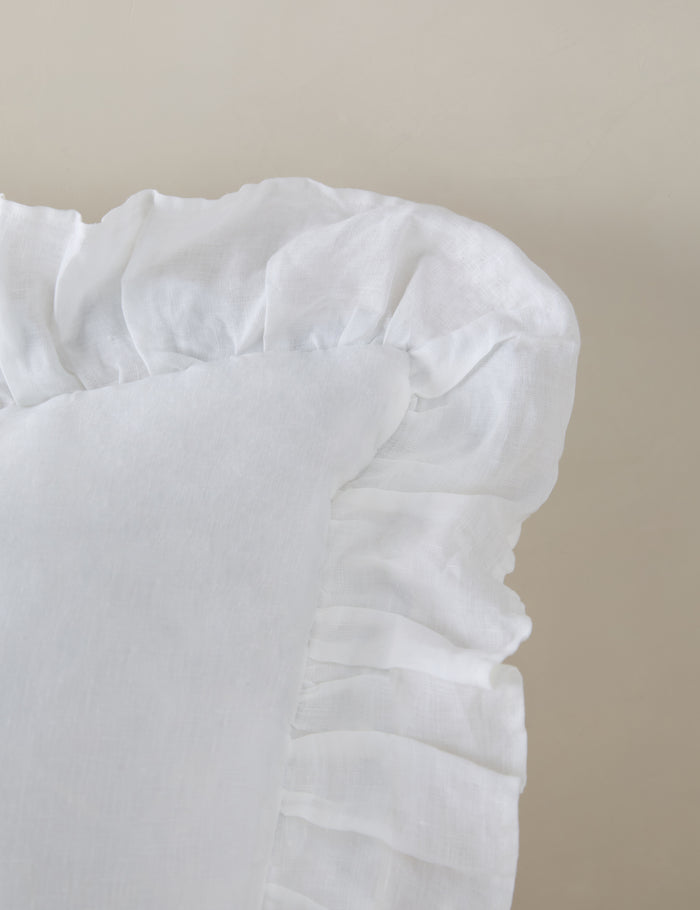 #color::white #size::king #size::euro #size::standard