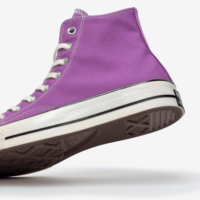 Chuck 70
