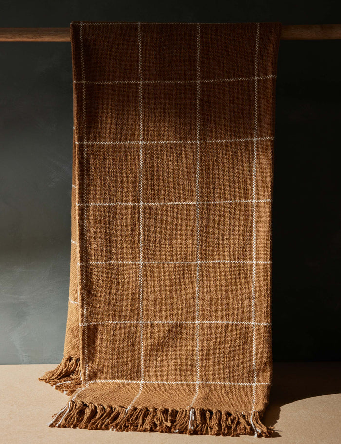 #color::hazelnut-and-natural
