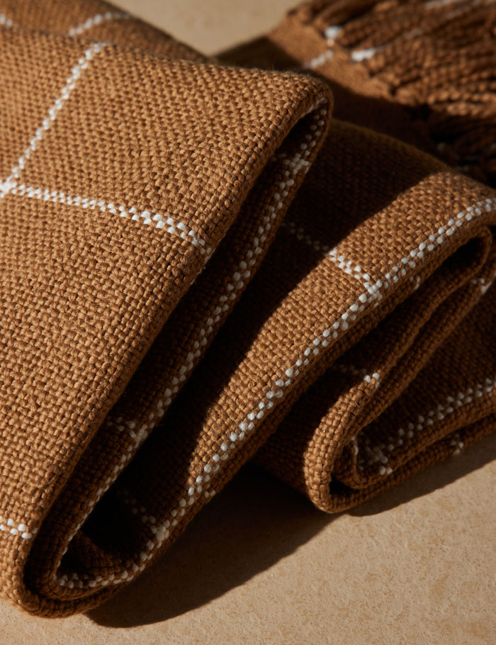 #color::hazelnut-and-natural