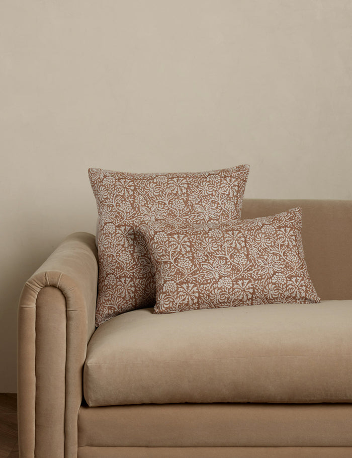 #color::camel #style::lumbar