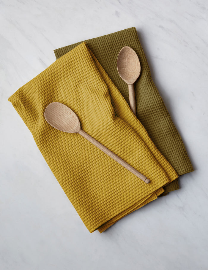 #color::mustard-+-bronze