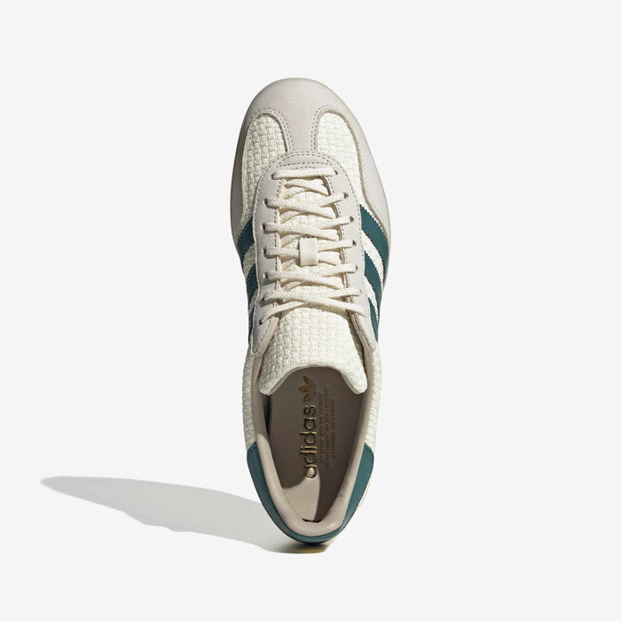 Gazelle Indoor