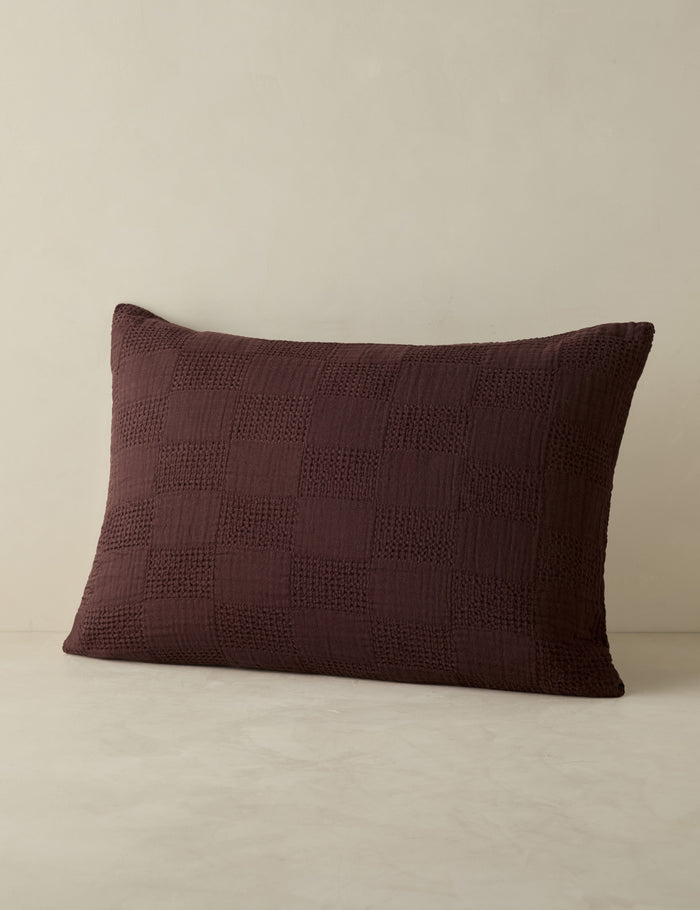 #color::merlot #size::standard #size::king