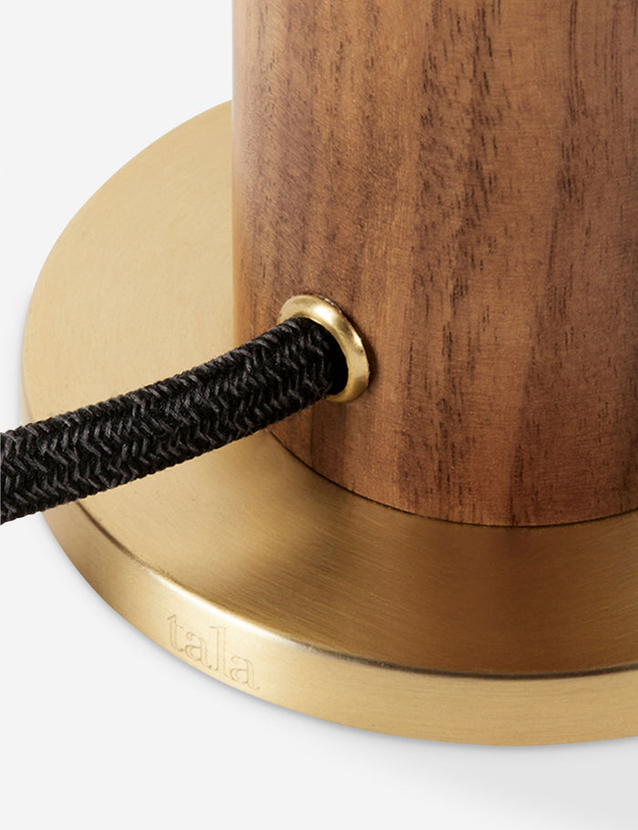 #color::walnut