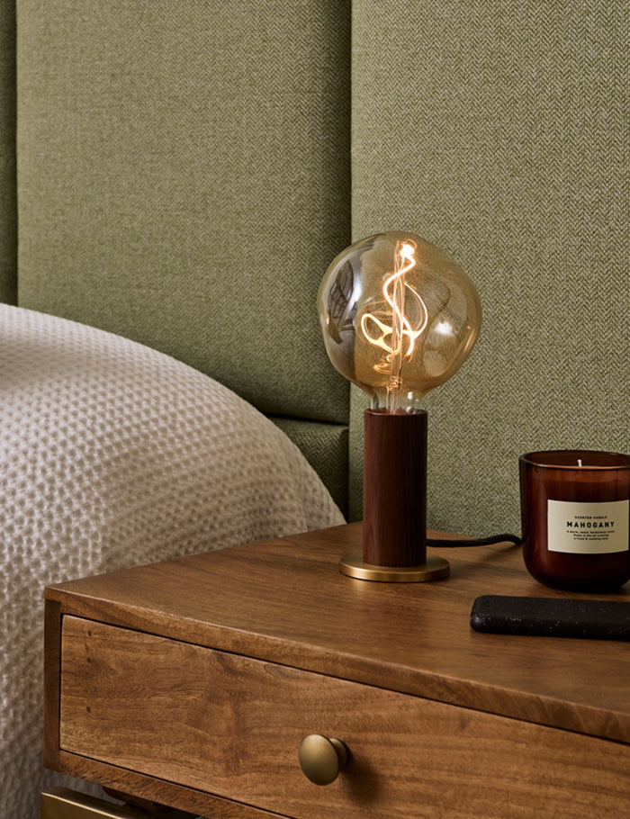 #color::walnut
