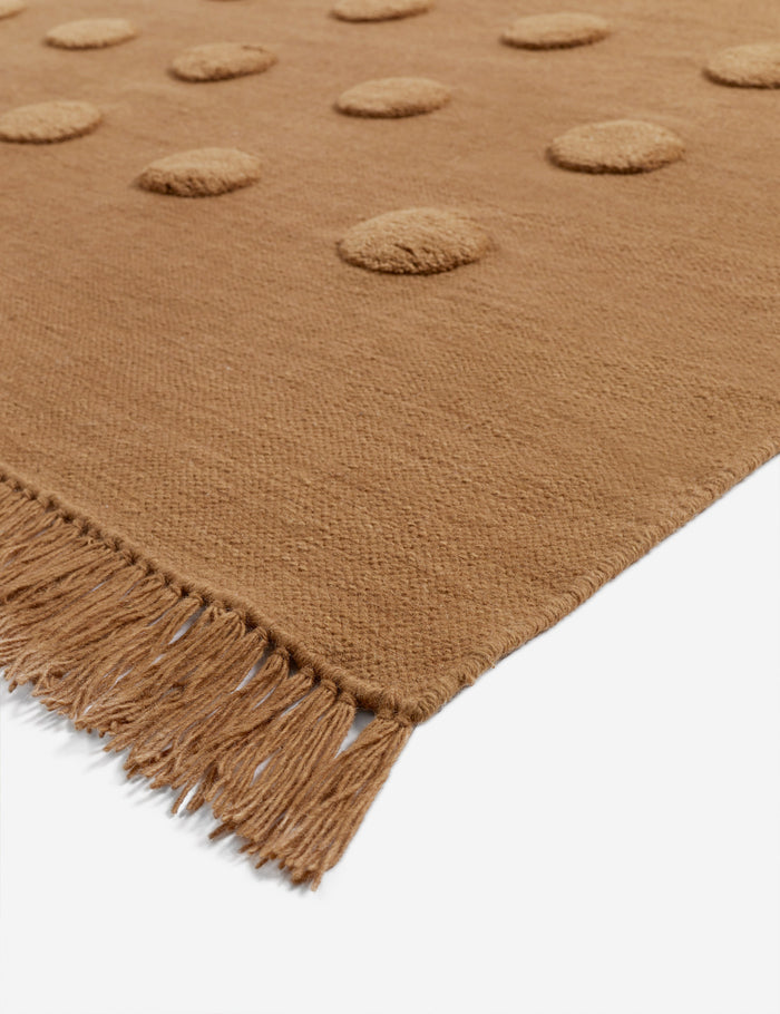 #color::camel #size::2--x-3- #size::2-6--x-8- #size::3--x-5- #size::6--x-9- #size::8--x-10- #size::9--x-12- #size::10--x-14- #size::12--x-15- | Corner of the Kohta high-low pile dot design wool area rug in camel