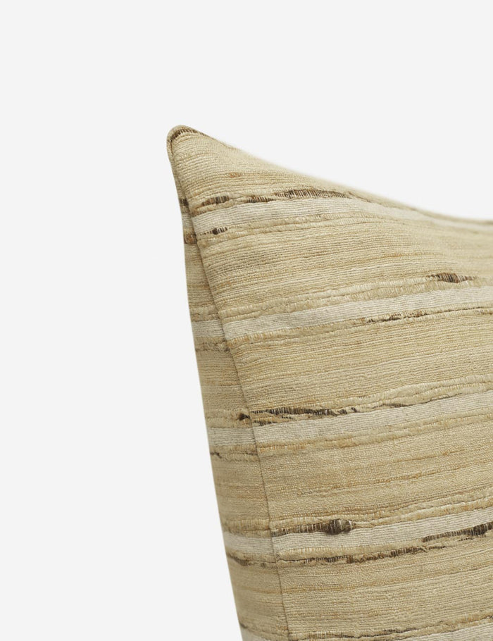 #size::square | Corner of the leni square silk pillow