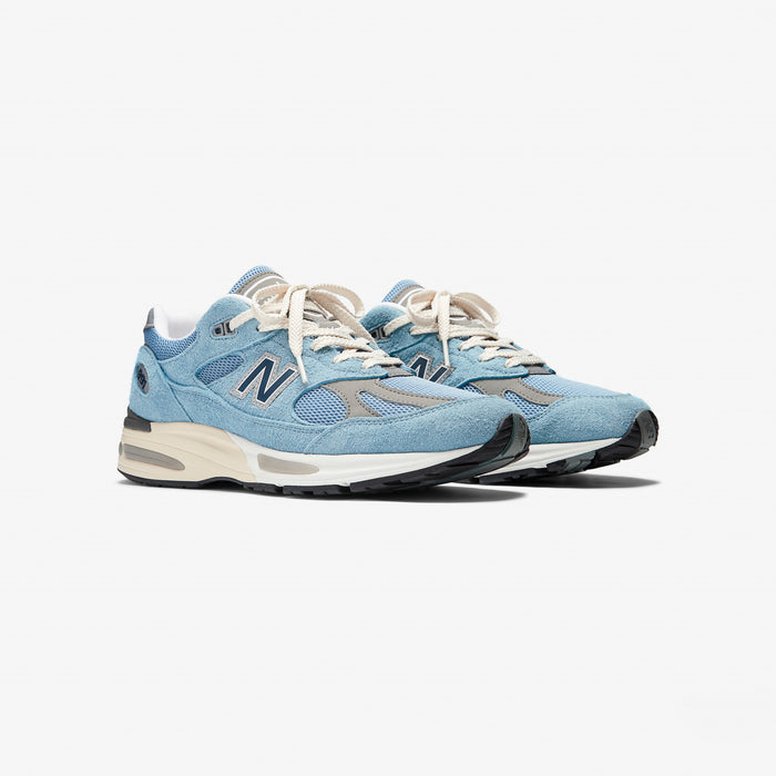 Made in UK 991v2