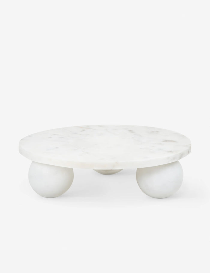 #color::white #size::large