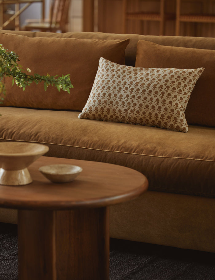 #color::rust #style::lumbar