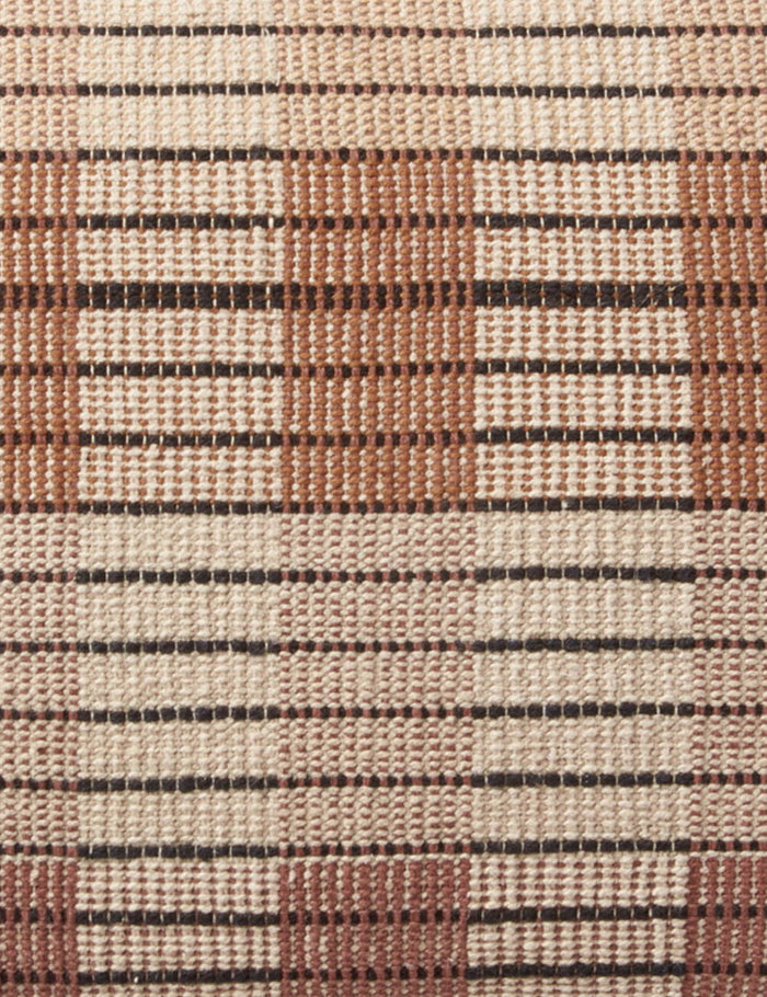 #color::ivory-and-brown #fill:down #fill:polyester