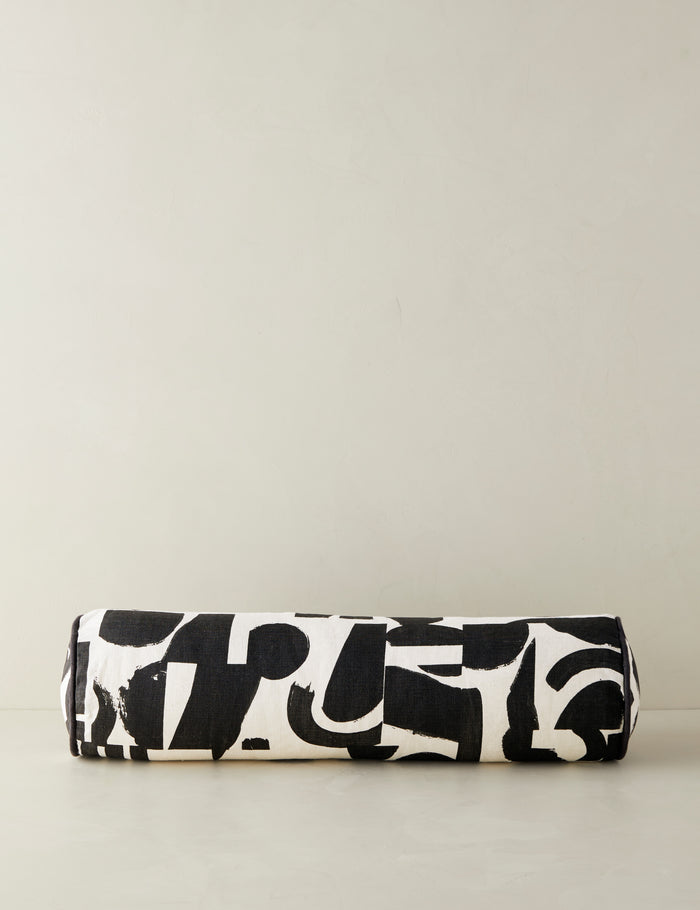#color::black-and-ivory