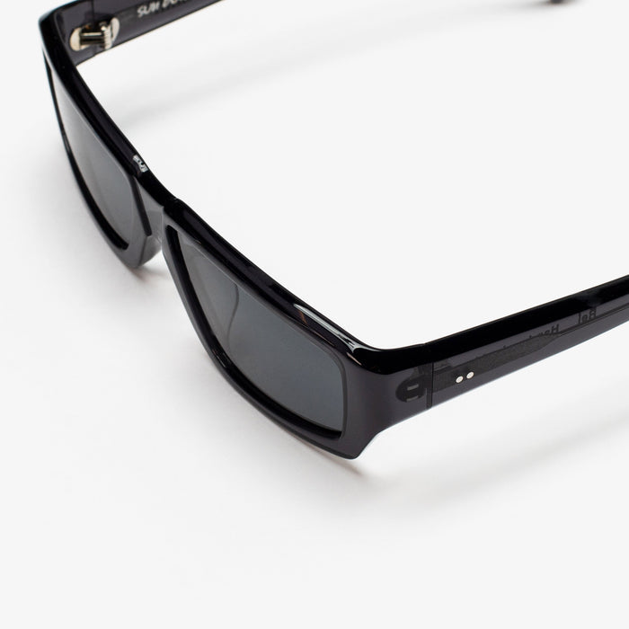 Rei Dark Transparent Grey