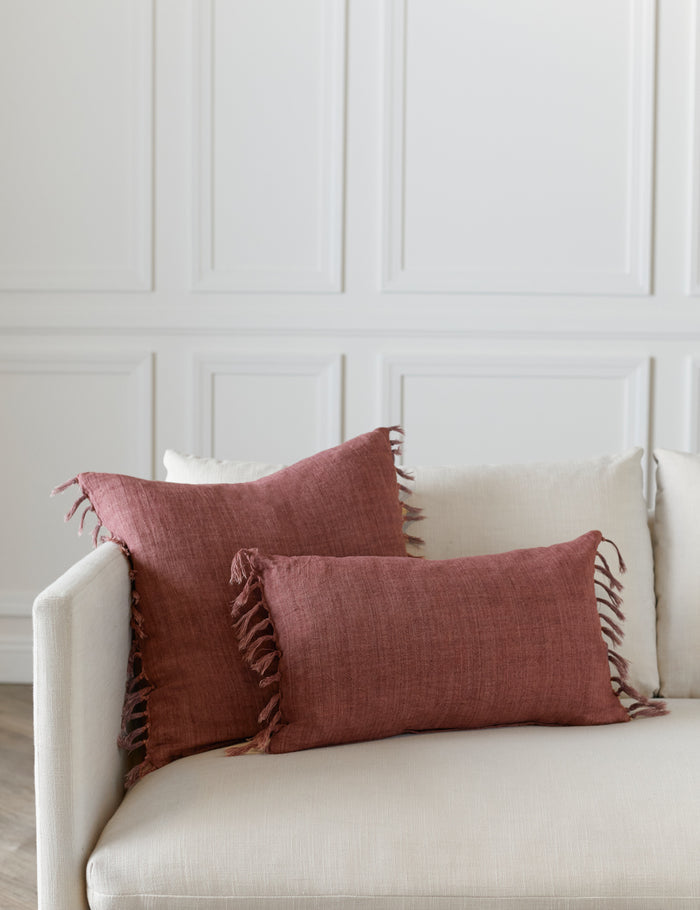 #color::rose #size::20--x-20- #insert::down #insert::polyester