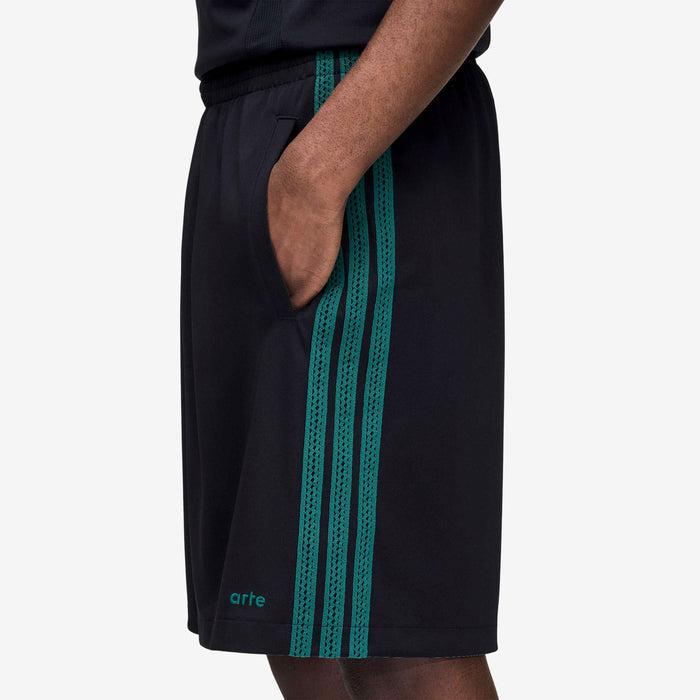 Shorts x Arte Antwerp