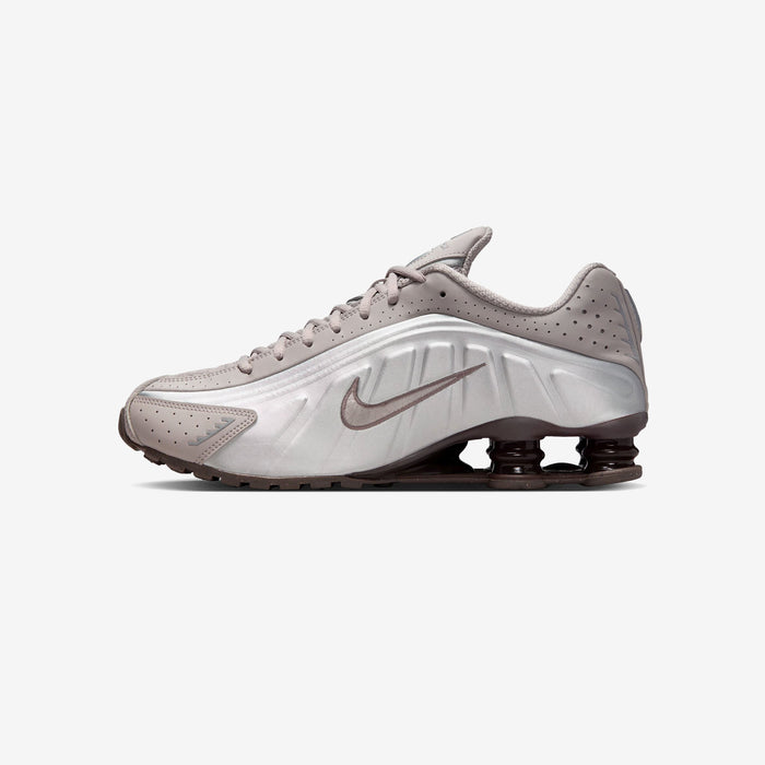 Shox R4