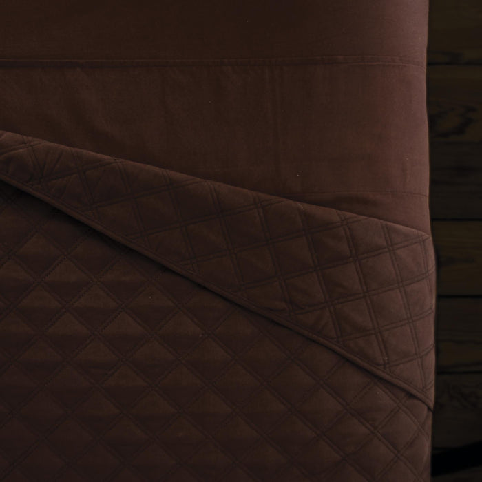 Quilted Blanket in Coffee by Sposh