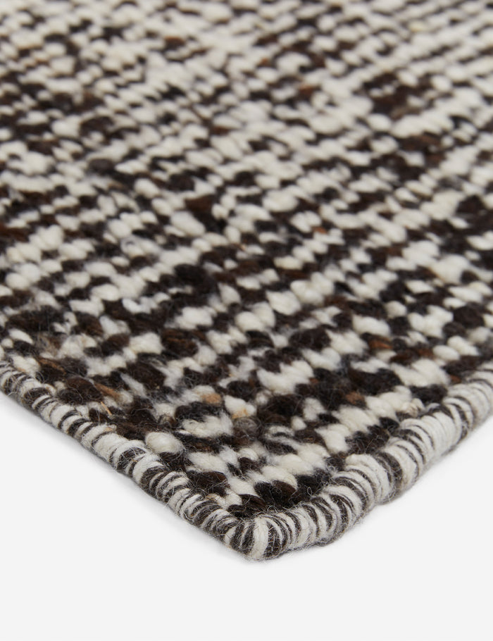 #color::espresso #size::10--x-14- #size::2-6--x-8- #size::6--x-9- #size::8--x-10- #size::9--x-12- #size::12--x-15- | Corner of the Taos espresso rug