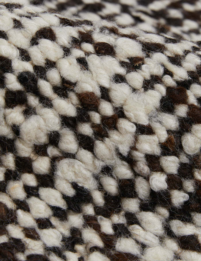 #color::espresso #size::10--x-14- #size::2-6--x-8- #size::6--x-9- #size::8--x-10- #size::9--x-12- #size::12--x-15- | The handwoven construction of the Taos espresso rug