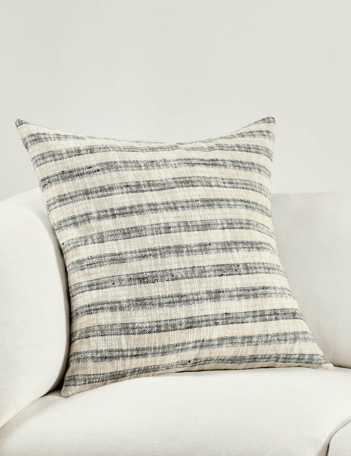 #color::natural-and-black #size::square