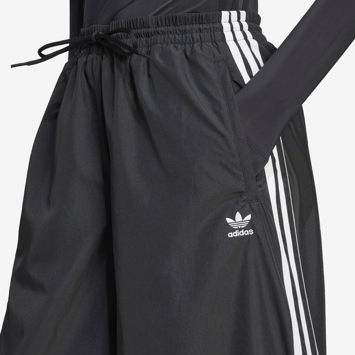 Wmns Adilenium Season 3 Oversized Track Pant