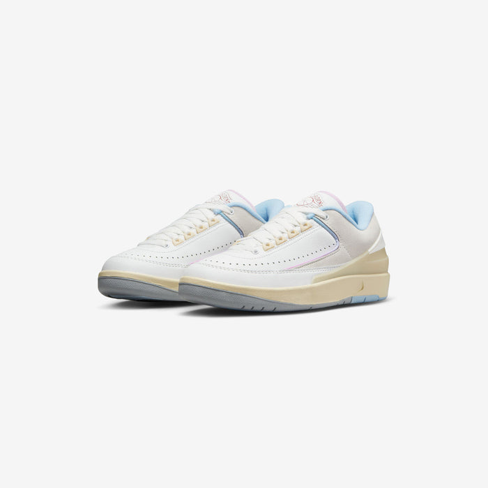 Wmns Air Jordan 2 Retro Low