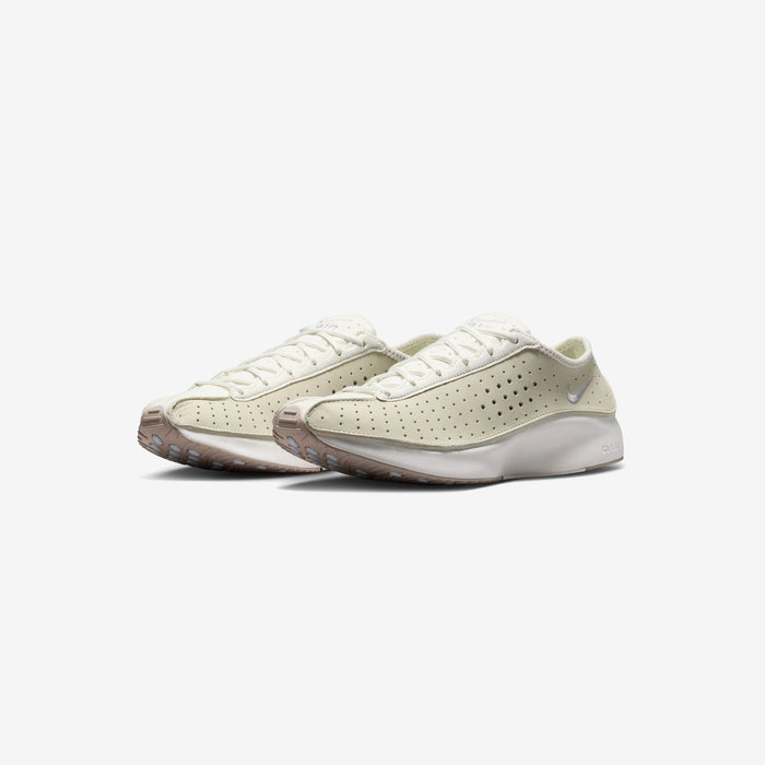 Wmns Air Superfly