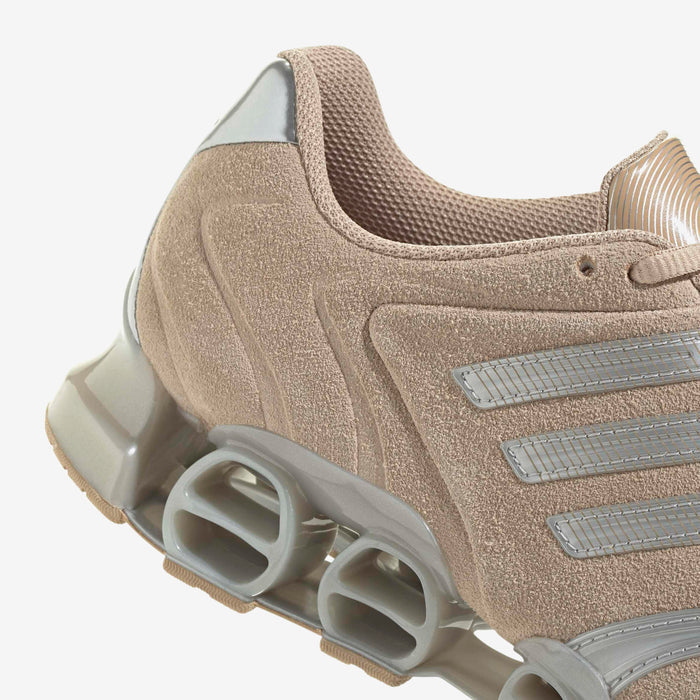 Wmns Mega Ghostride