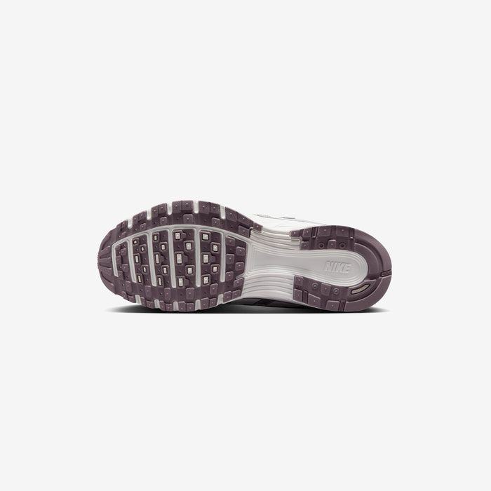 Wmns P-6000