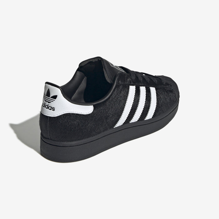 Wmns Superstar II