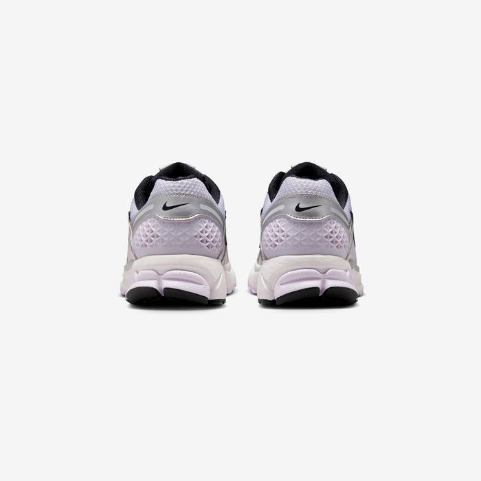 Wmns Zoom Vomero 5 M