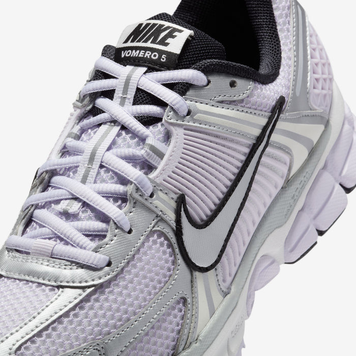 Wmns Zoom Vomero 5 M